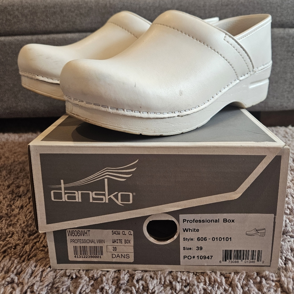 Dansko clogs size 39